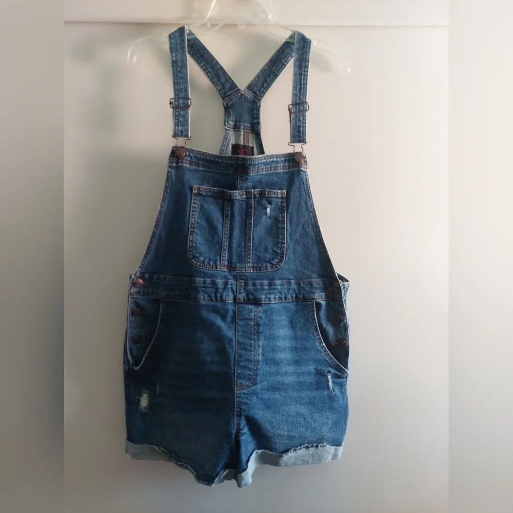 No Boundaries XL Shortalls euc Cuffed Medium wash elastic waistband 15-17